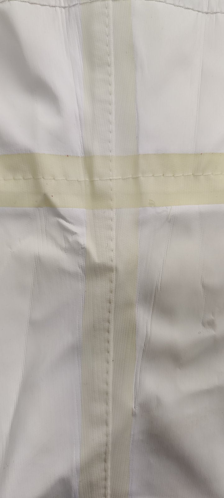 Apron water-resistant chemical-resistant polyurethane white lightweight